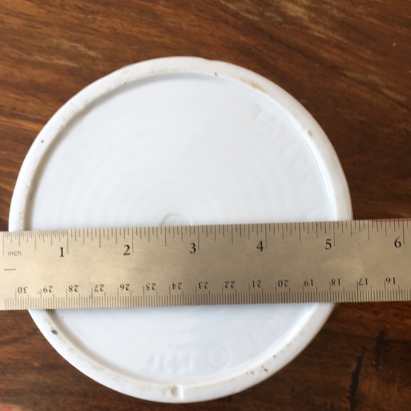 Vintage White Japanese Style Teapot w/ Bamboo Handle by Taylor & Ng (c) 1971 - Picture 13 of 16